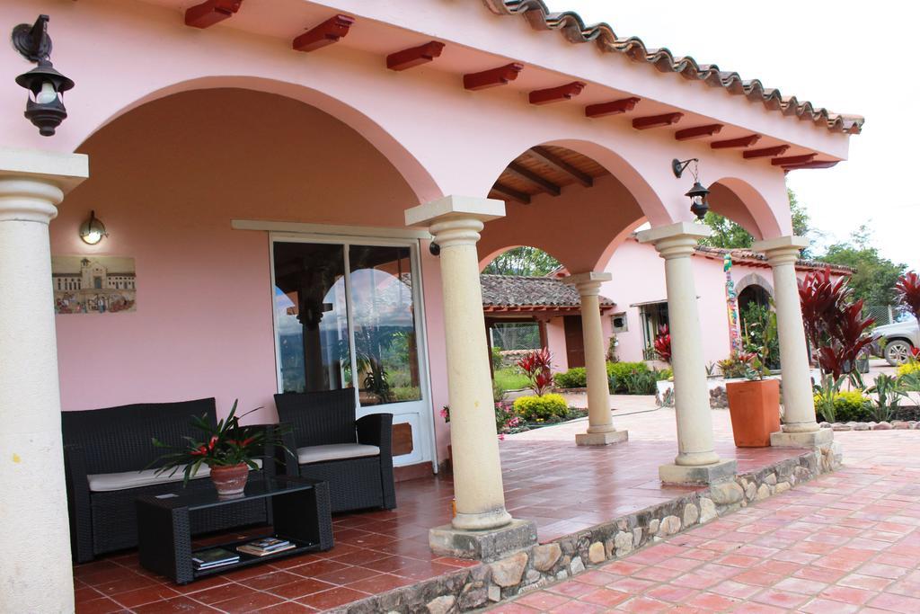 Hacienda El Pinar del Viento Bed and Breakfast Villa de Leyva Exterior foto